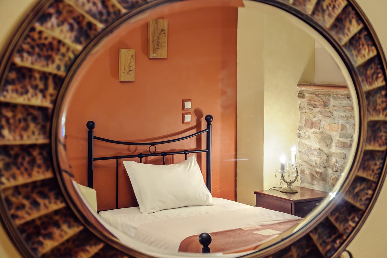 Mouzaliko Guesthouse Mansion Kampochora  Buitenkant foto
